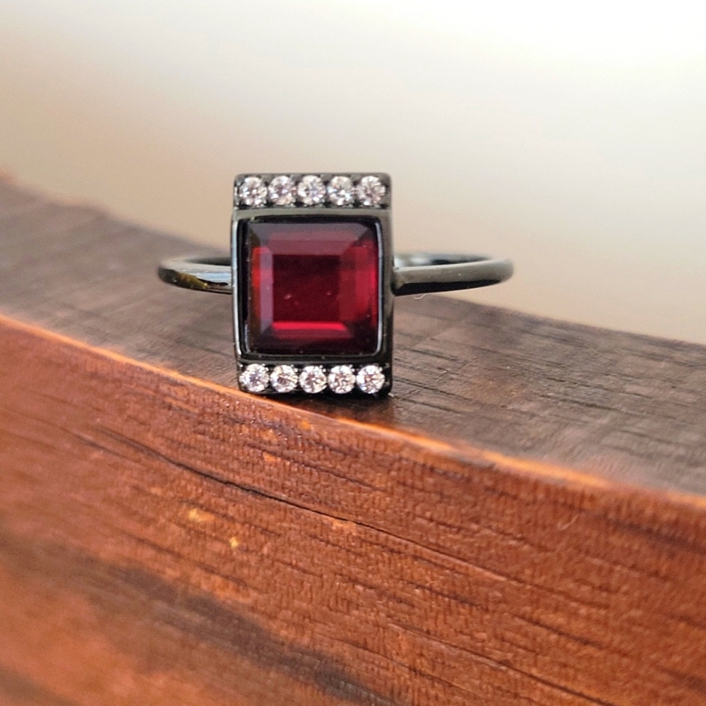 💍2 for $20 Fragrant Jewels Ring